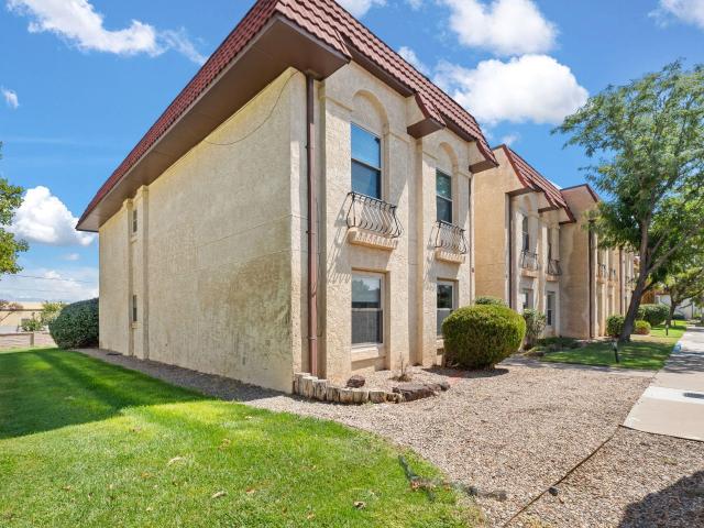 809 Country Club Drive SE APT 1A