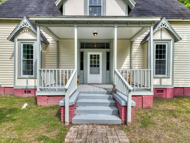 809 Church Street