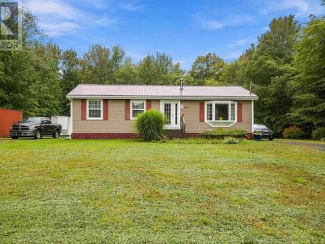 809 Cleveland Road, Windermere, NS, B0P 1E0 house for sale | Listing ID 202623 | Royal LePage