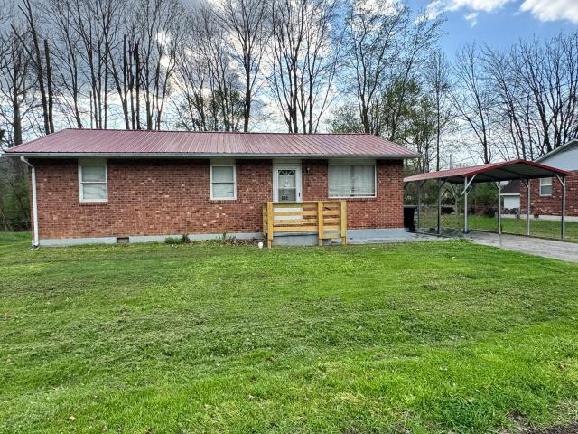 809 Boone Place