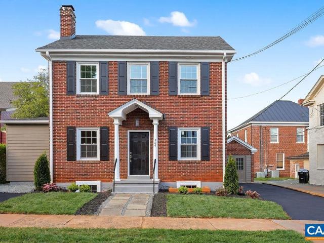 809 E Jefferson St, Charlottesville, VA 22902 | MLS #676405