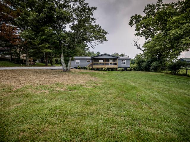809 Hill Road
