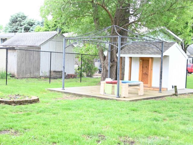 809 S 7th Street