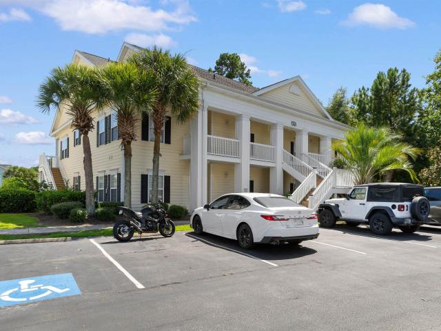 809 Sunswept Ct. 202