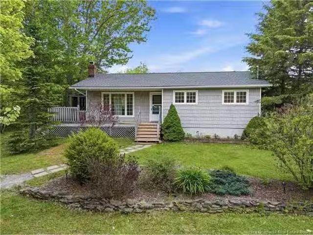 809 Pine Glen Road, Riverview, NB, E1J 1R7 house for sale L.