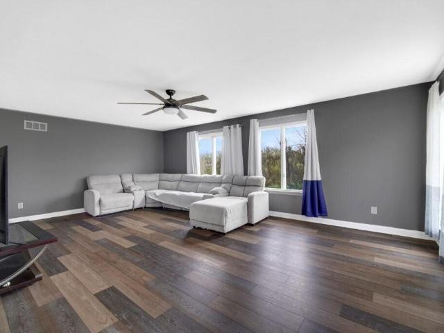 809 W 126th Court