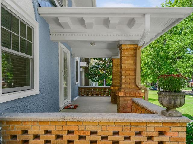 809 W Gregory Boulevard