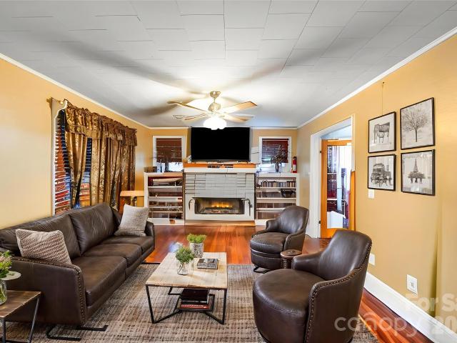 809 W Mauney Ave, Gastonia, NC 28052 | MLS #4303
