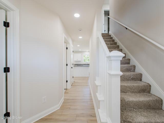 80 Valerie Ct