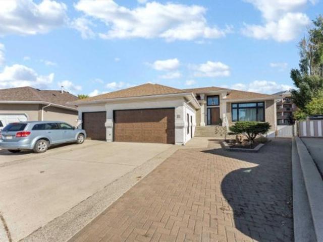 80 Vintage Meadows Place Se, Medicine Hat, AB, T1B 4G8 house for sale | Listing ID A2350 | Royal LePage