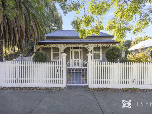 80 Vine St, Bendigo, Australia