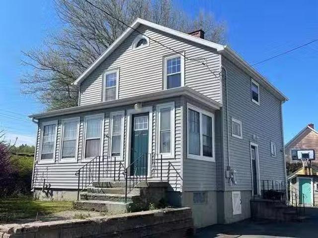 80 Alexandra Street, Sydney, NS, B1S 2E1 house for sale Lis.