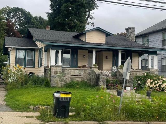 80 Allen St