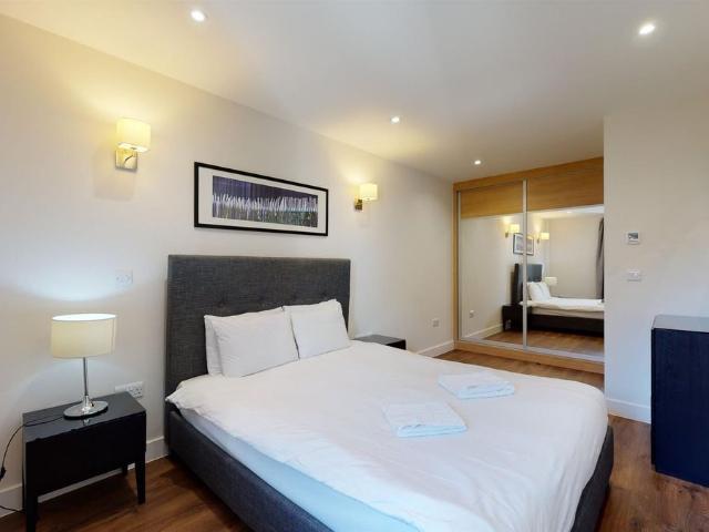 80 Back Church Lane, Twyne House Apartments, London E1, 2 bed flat to rent, £3,141 pcm | PrimeLocation