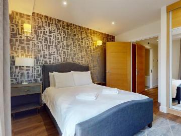 80 Back Church Lane, Twyne House. 1 bed apartment to rent £2,600 pcm £600 pw