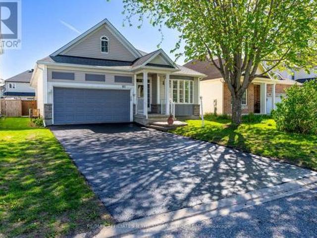 80 Black Bear Way, Ottawa, ON, K2S 2G6 house for sale | Listing ID X13598 | Royal LePage