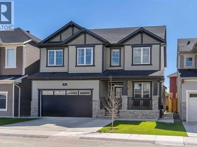 80 Carringwood Grove Nw, Calgary, AB, T3P 2A9 house for sale | Listing ID A2354 | Royal LePage