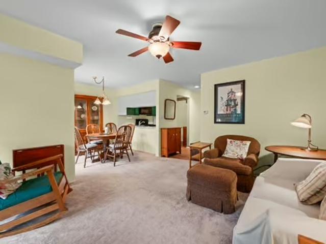 80 Commonwealth Court # 4