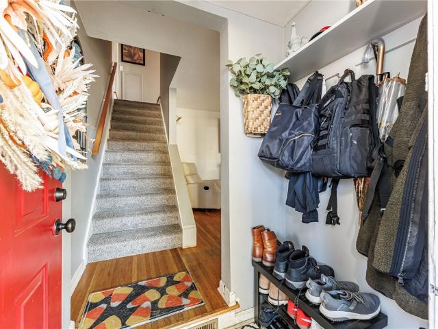 80 De Mallie Street