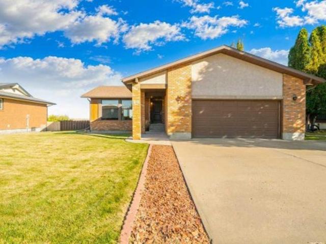 80 East Glen Drive Se, Medicine Hat, AB, T1B 2X4 house for sale | Listing ID A2352 | Royal LePage