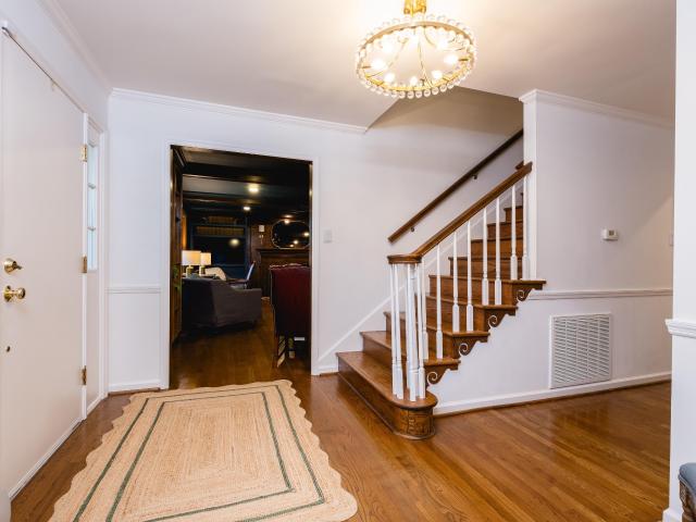 80 El Dorado Drive