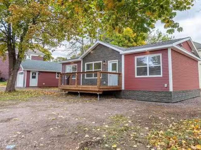 80 Havelock Street, Amherst, NS, B4H 3K7 house for sale Lis.