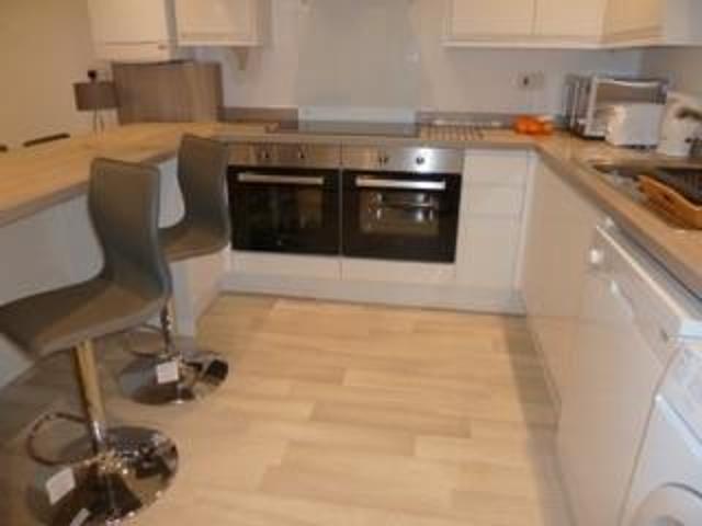 80 Heeley Road, Stirchley, B29 6EZ, United Kingdom | 6 bed house for rent #133738920 | Rentberry