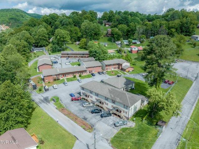 80 Jones Rd, Erwin, TN 37650