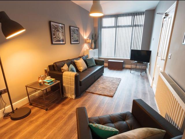 80 Kensington, Liverpool L7, 6 bed terraced house to rent, £3,300 pcm | PrimeLocation