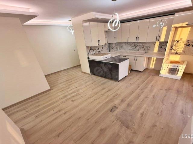 %80 KREDİLİ KURULUŞLARA UYGN 3.KAT ÇİFT CAM BALKON+KOMBİ+PETEK