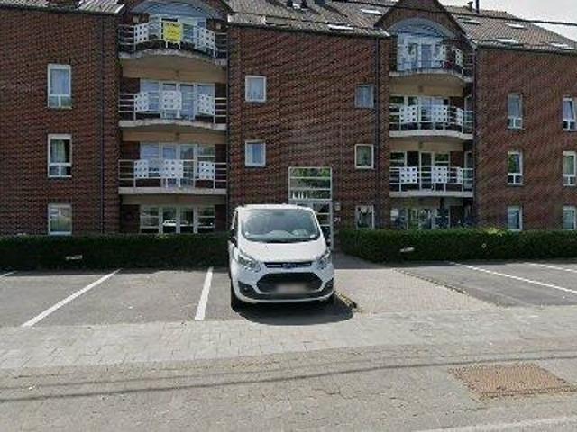 80 m2 apartment for rent in Aat