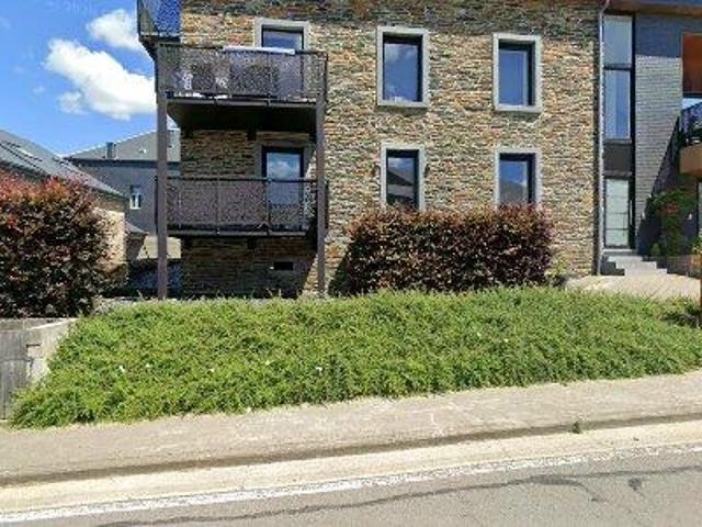 80 m2 apartment for rent in Paliseul