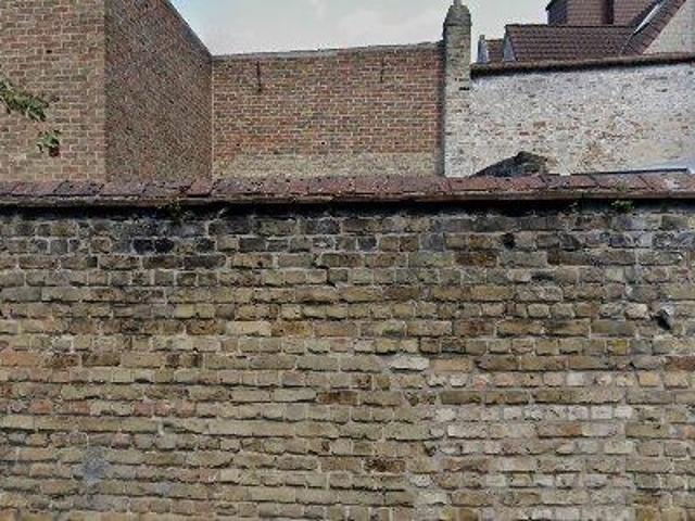 80 m2 apartment for rent in Veurne