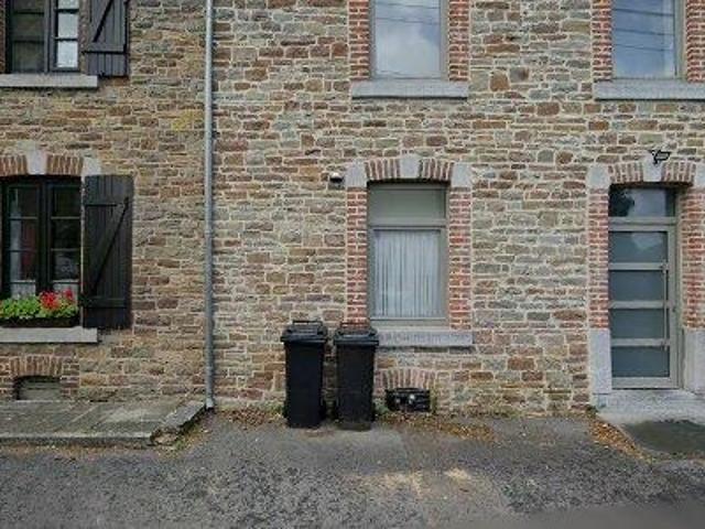 80 m2 apartment for rent in Yvoir
