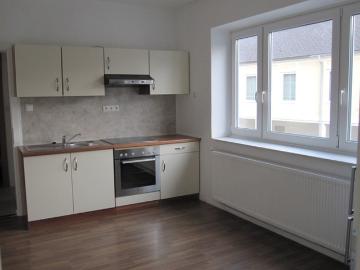80 m² Wohnung OG in Neumarkt/Ybbs 510 EUR inkl. Betriebskosten PRIVAT