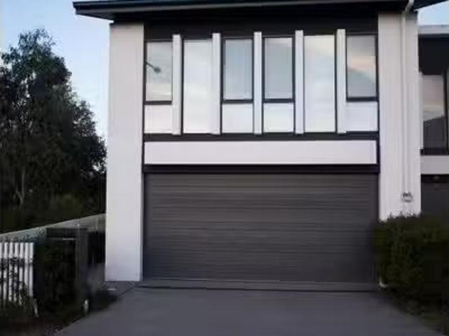 80 Rutherford Avenue, Kellyville Townhouse for rent Listed by.