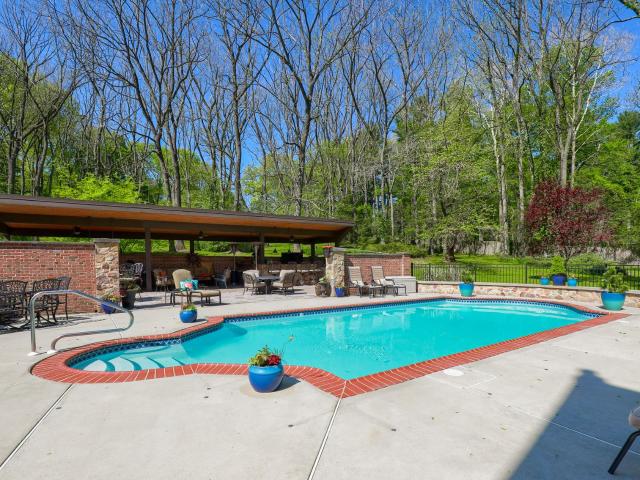 80 School House Rd, Lancaster, US, PA
