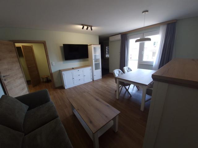 80m² apartment with air conditioning