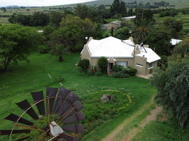 80Ha Farm To Let in Westonaria Rural
