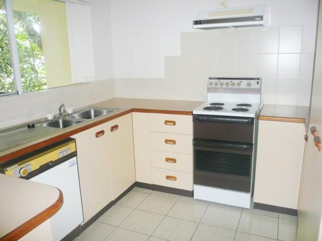 8/105 Collins AvenueEdge Hill QLD 4870, Australia