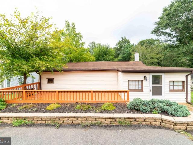 8107 Maplewood Drive