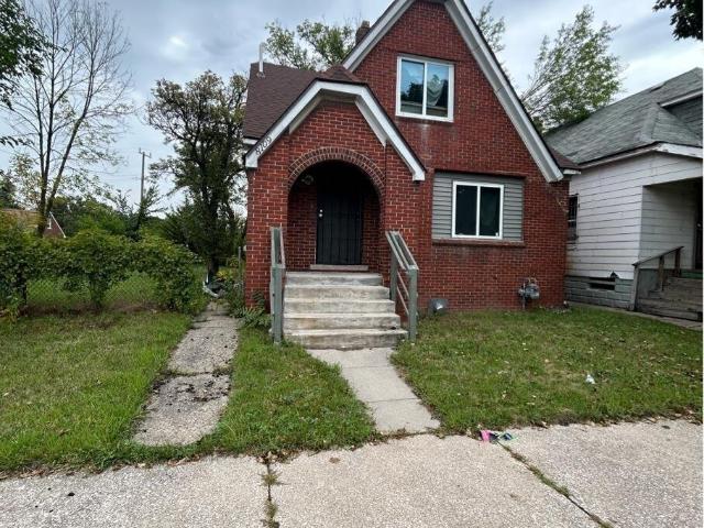 8109 Woodlawn St 3 beds, 1 full bath