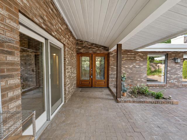 8100 Charlotte Pike