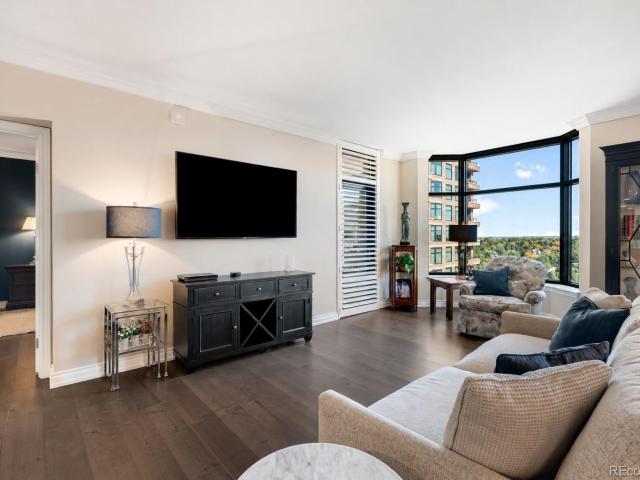 8100 E Union Avenue # 1003