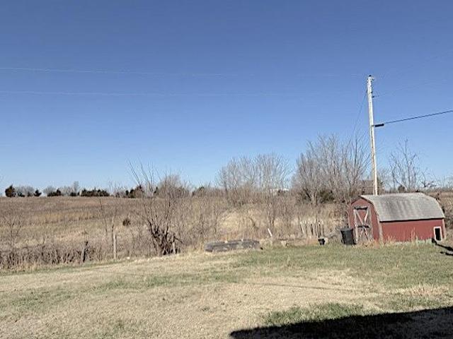 8101 n wade school rd