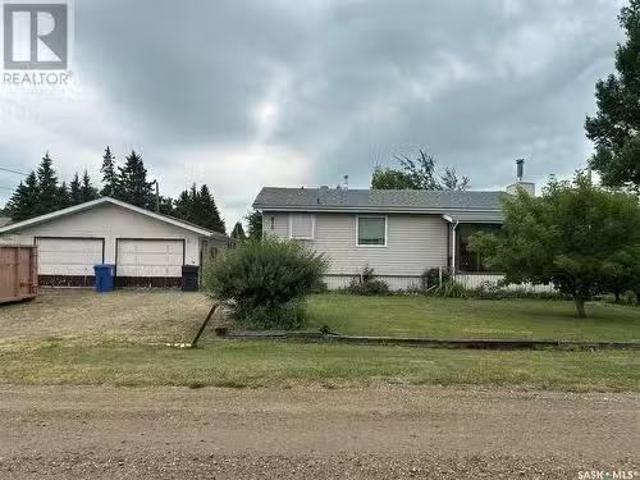 810 Anderson Avenue, Theodore, SK, S0A 4C0 house for sale L.