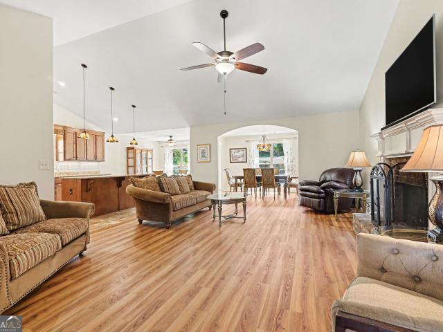 810 Brandon Drive