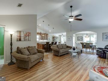 810 Brandon Drive