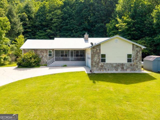 810 Hog Creek Road