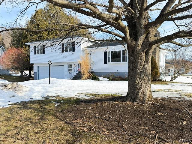 810 Hillview Drive